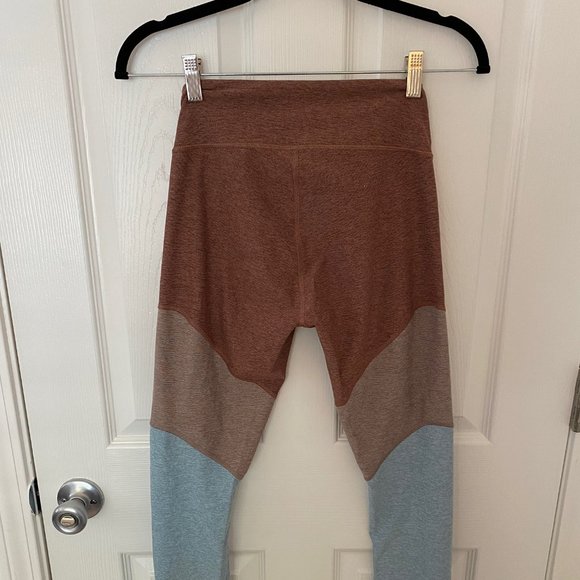 Outdoor Voices Springs 7/8 Leggings – Brown/Blue - Picture 3 of 5